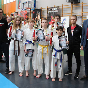 Otwarte Mistrzostwa Makroregionu Centralnego OYAMA PFK i PF Kyokushin Karate w Kumite (16)